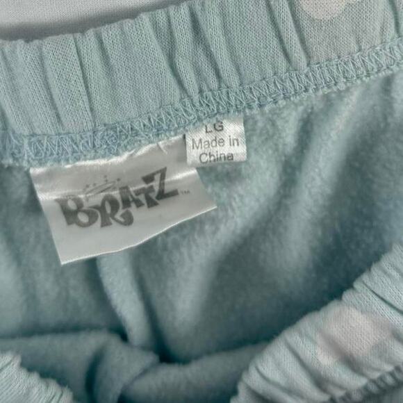 Bratz Vintage Cloud Soft Micro Mini Shorts Size Large - Picture 3 of 3